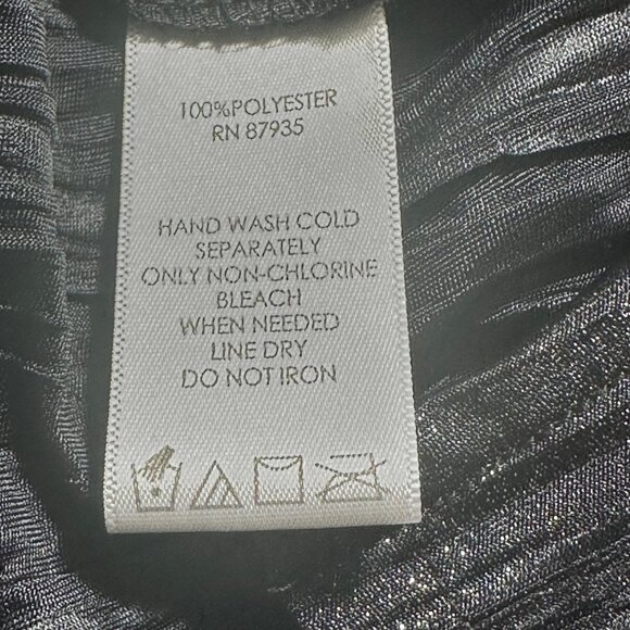 Susan Graver Black Metallic Crinkle Sleeveless Tank Top 2X Capsule Foundation - Picture 4 of 6